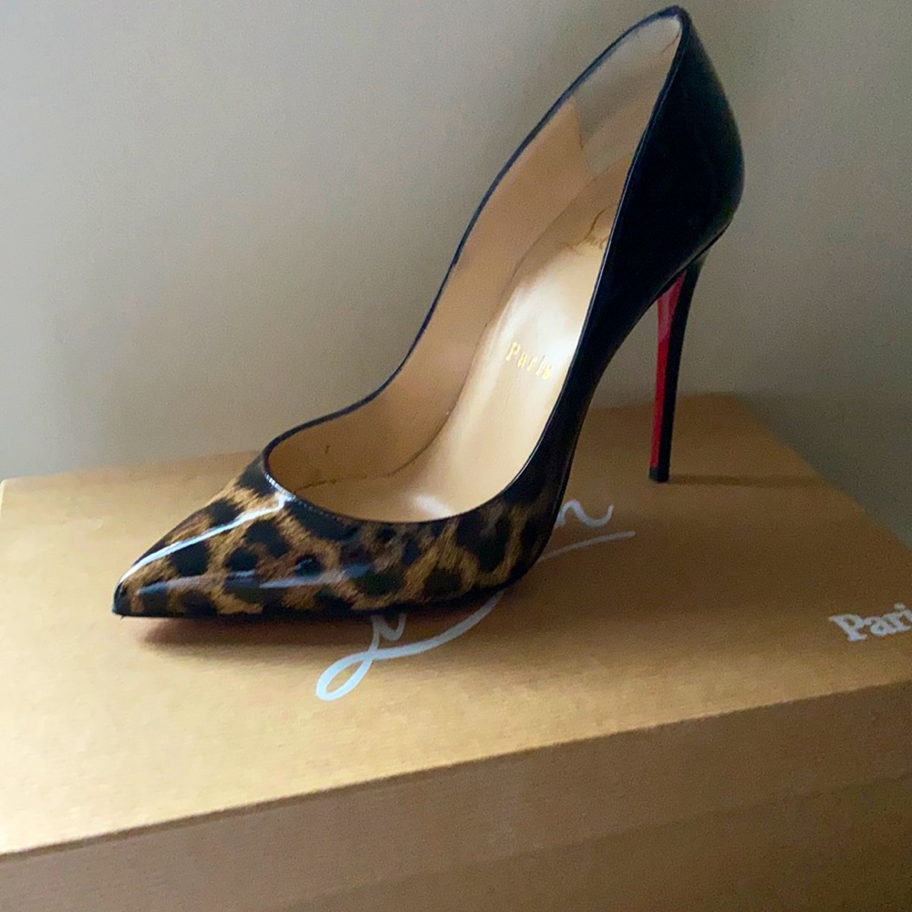 Authentic Christian Louboutin leopard pumps!!!